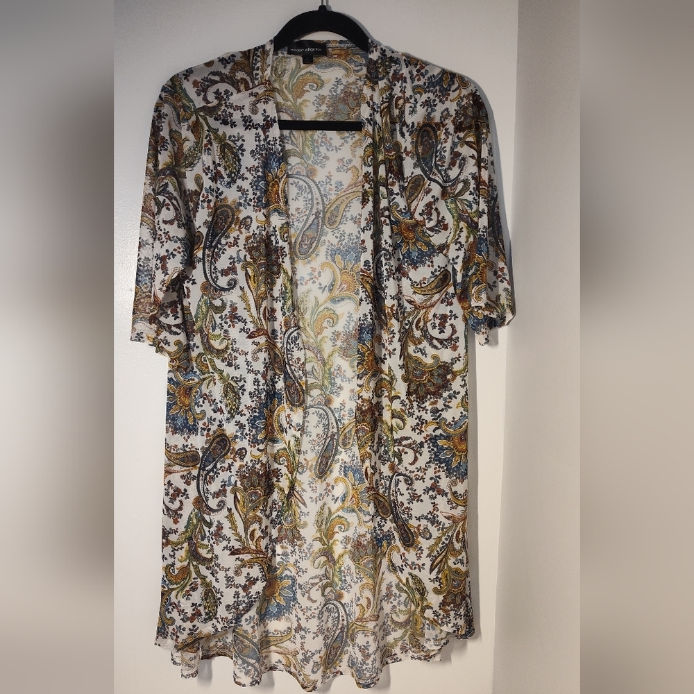 Lightweight Paisley Open-Front Kimono - White, Gold, Blue
